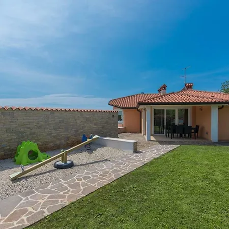 Villa Luna *